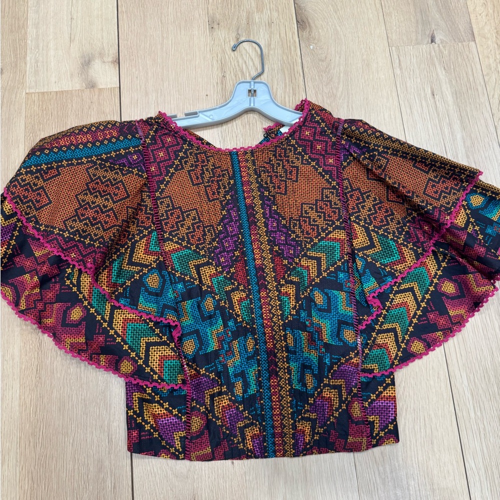 FARM RIO Yawanawa Flutter Sleeve Top - Picture 3 of 7